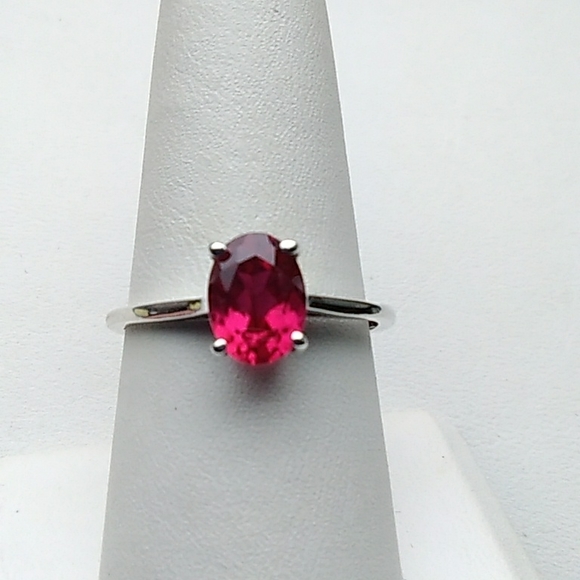 Ruby Ring - Picture 14 of 15